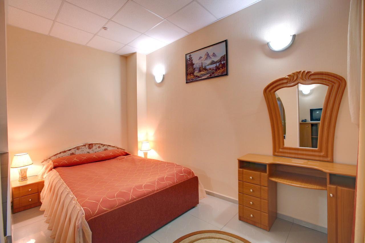 Hotel Aquapark Alligator Ternopil Luaran gambar
