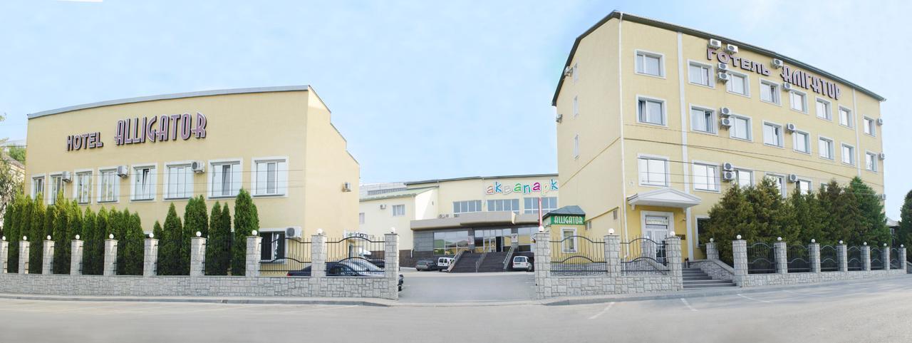 Hotel Aquapark Alligator Ternopil Luaran gambar